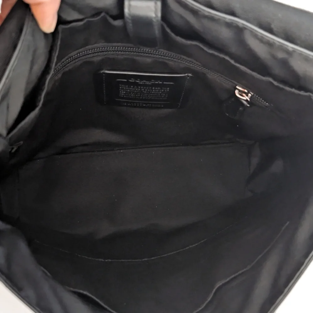 New Coach Men's Black Leather Charles Messenger Bag
